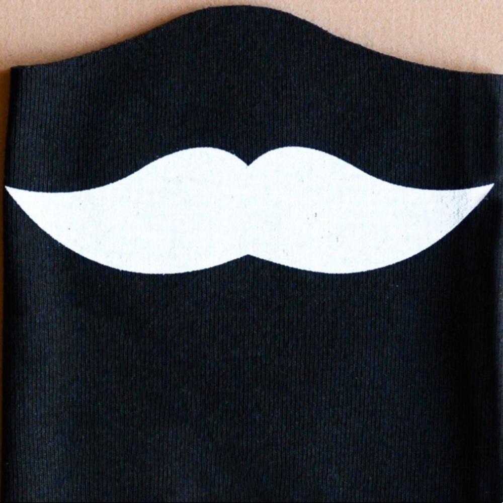 REUSABLE & WASHABLE FACE MASK - MUSTACHE 😷 - Picture 5 of 5